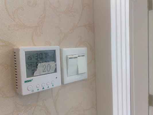 室内温湿度传感器厂家直销，室内温湿度测量传感器
