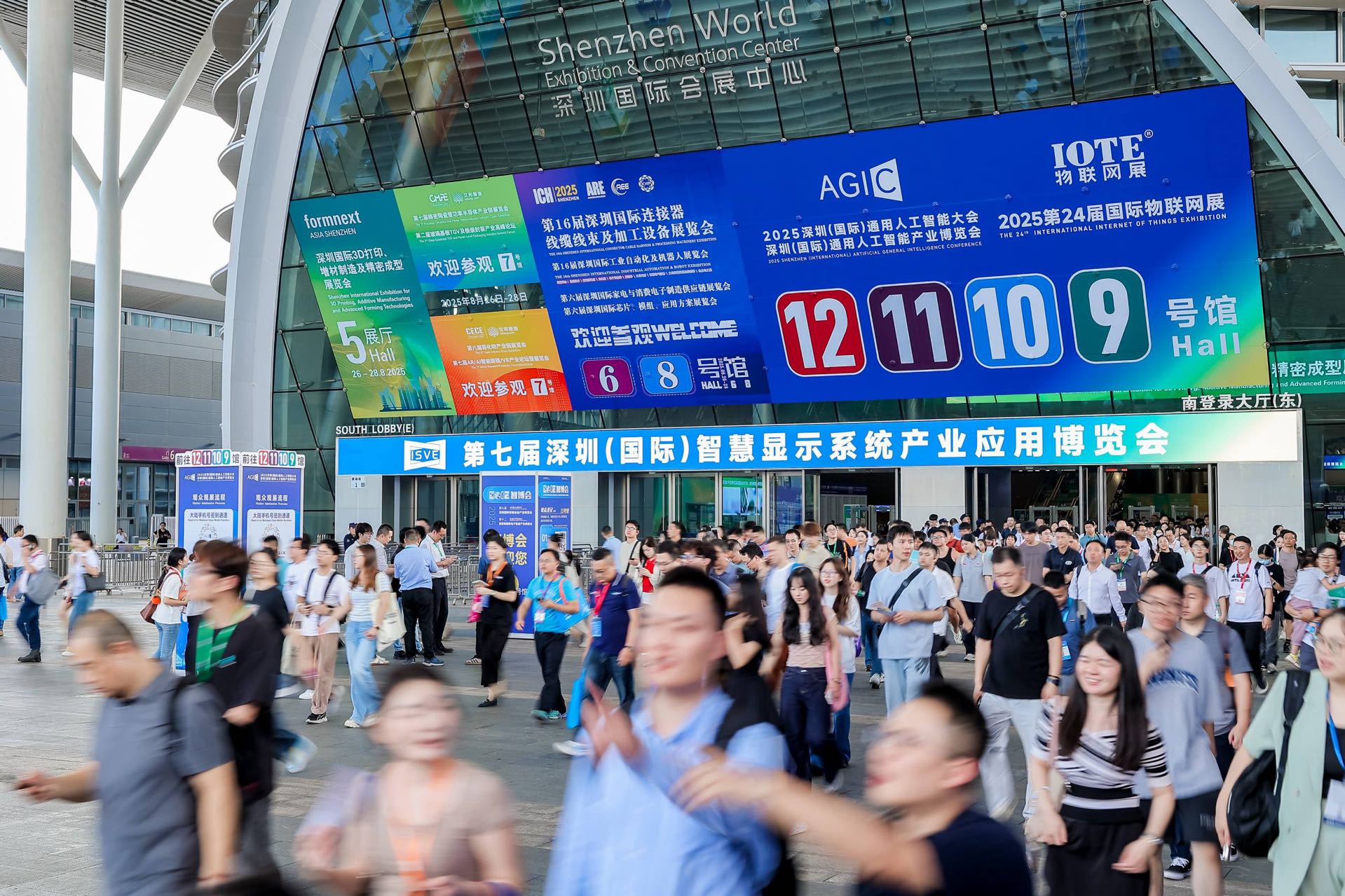 2027 年，AI 要回答的问题已经换了